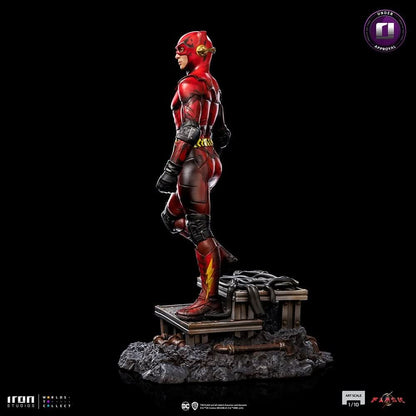 Flash Statue Alternate Version - The Flash Movie - Art Scale 1/10 - Iron Studios