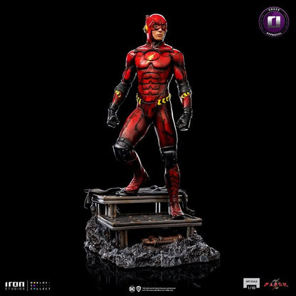 Flash Statue Alternate Version - The Flash Movie - Art Scale 1/10 - Iron Studios