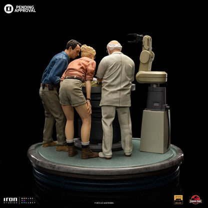 Statue Dino Hatching Deluxe - Jurassic Park - Art Scale 1/10