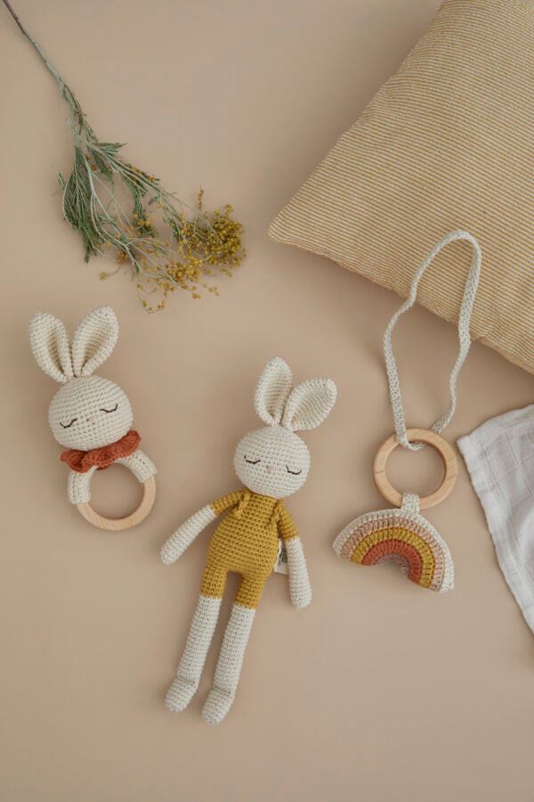 Bella Doudou the ocher rabbit