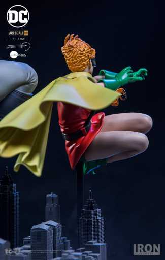 Batman & Robin Deluxe Statue By Frank Miller - The Dark Knight Returns - Art Scale 1/10 - Iron Studios