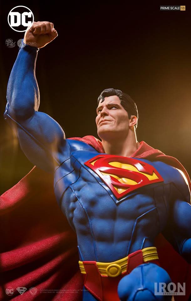 Superman by Ivan Reis Statue – DC Comics - Prime Scale 1/3 - Iron Studios
