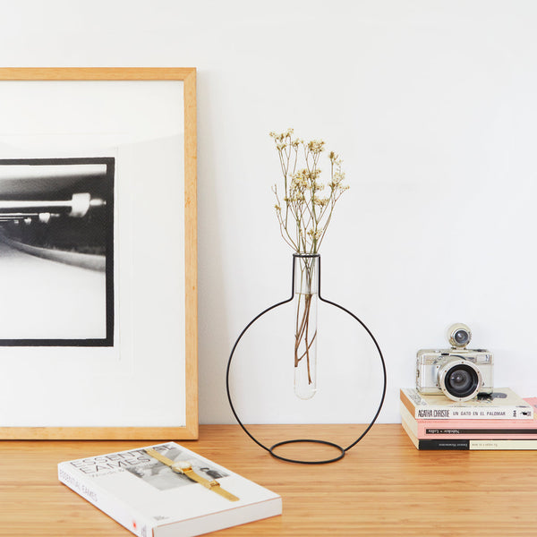 Vase Round Silhouette XL