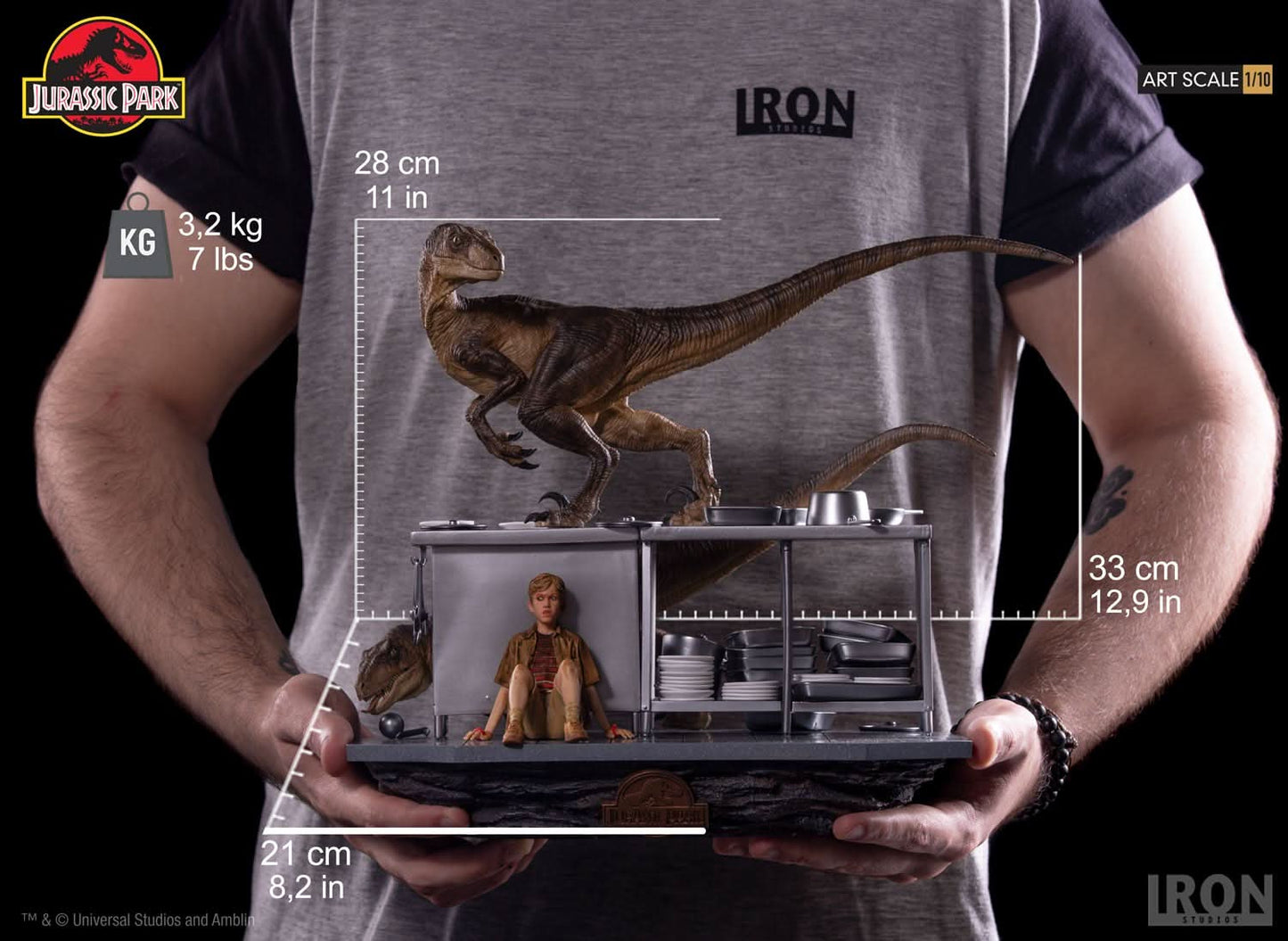 Velociraptors Statue in Kitchen Diorama - Jurassic Park - Art Scale 1/10 - Iron Studios