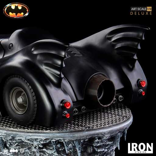 Batman & Batmobile Statue (Deluxe) - Batman 1989 - Art Scale - Iron Studios