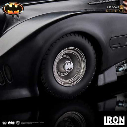 Batman & Batmobile Statue (Deluxe) - Batman 1989 - Art Scale - Iron Studios
