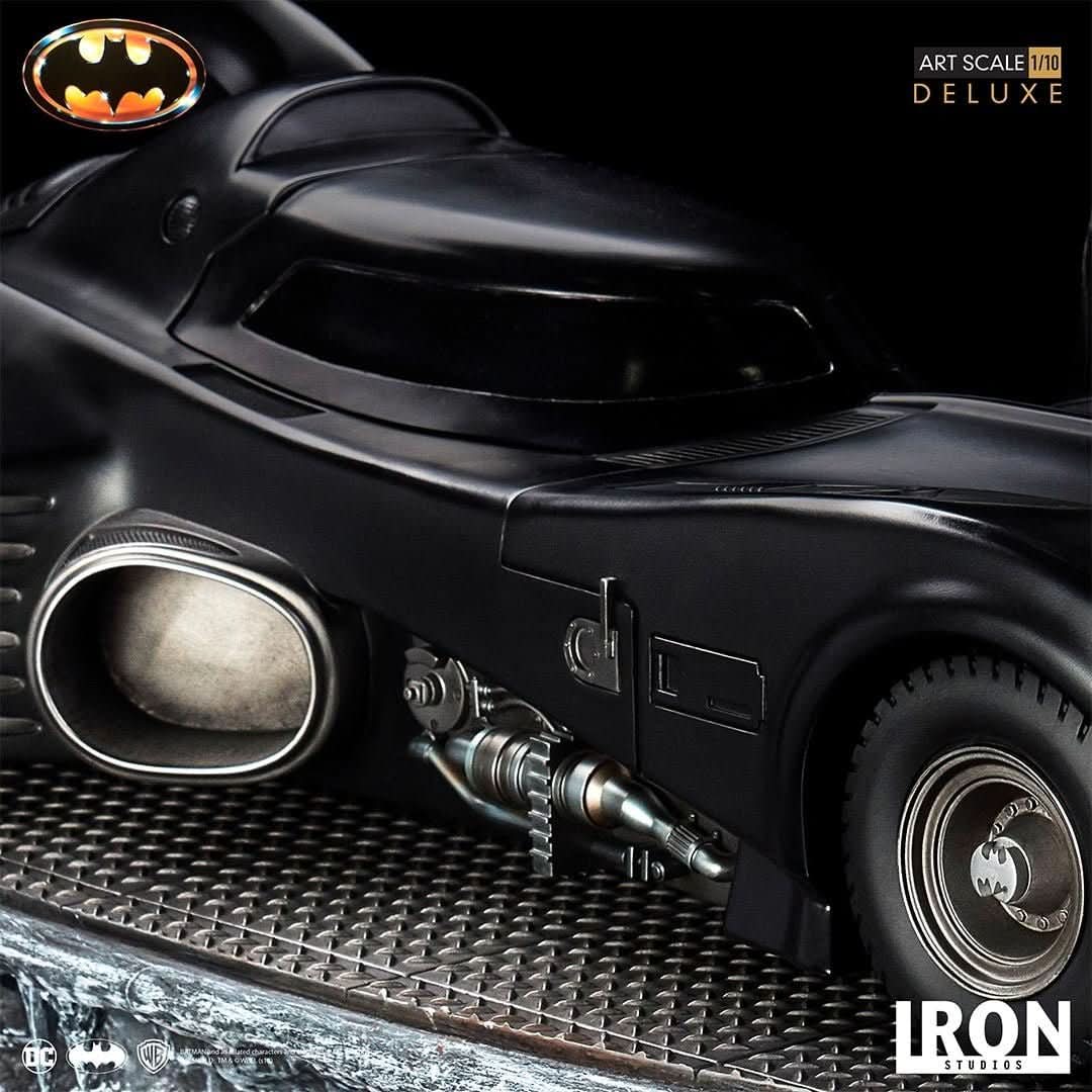 Batman & Batmobile Statue (Deluxe) - Batman 1989 - Art Scale - Iron Studios