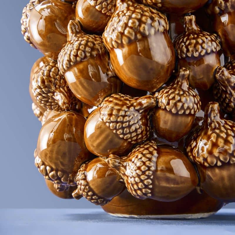 Eikelvaas, bruin steengoed, 19 x 19 x 27 cm