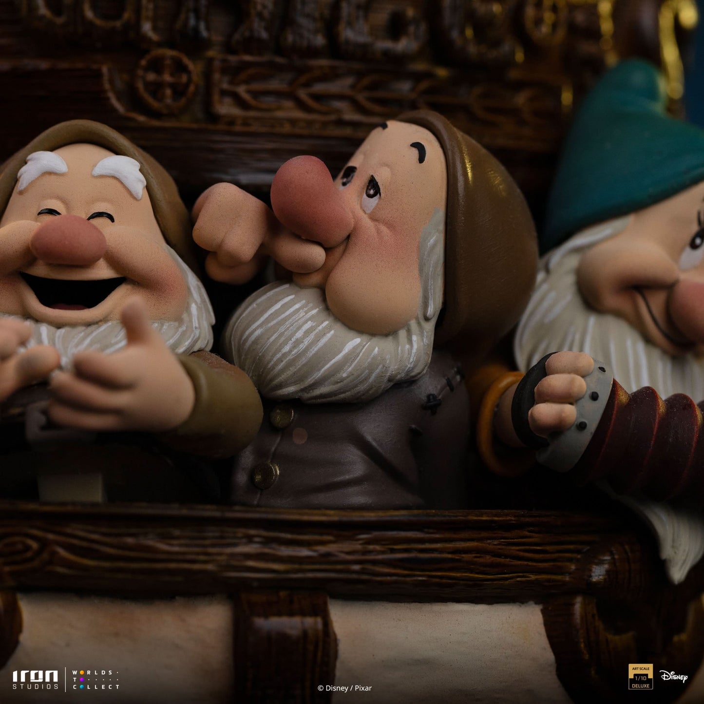 Pre-Order - Snow White Deluxe Statue - Snow White and the Seven Dwarves - Art Scale 1/10 - Iron Studios