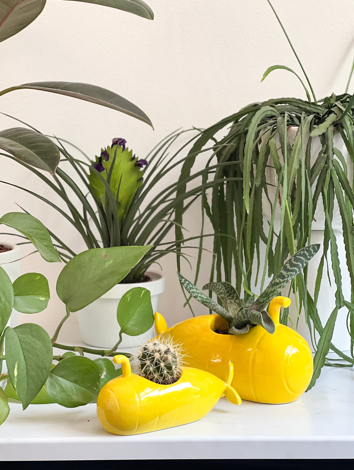 Submarine Planter Medium Yellow