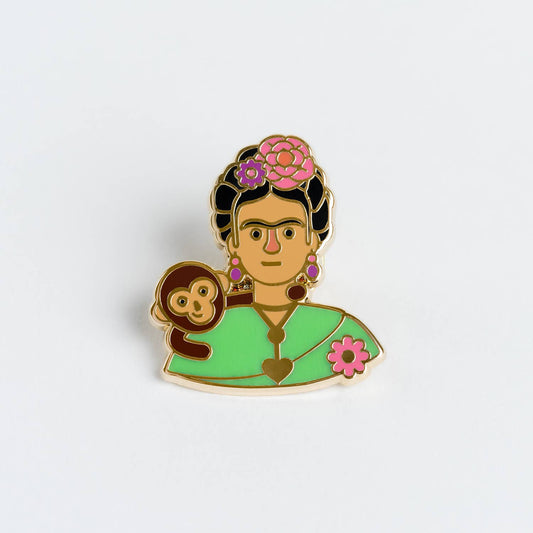 Pon's Frida with a monkey