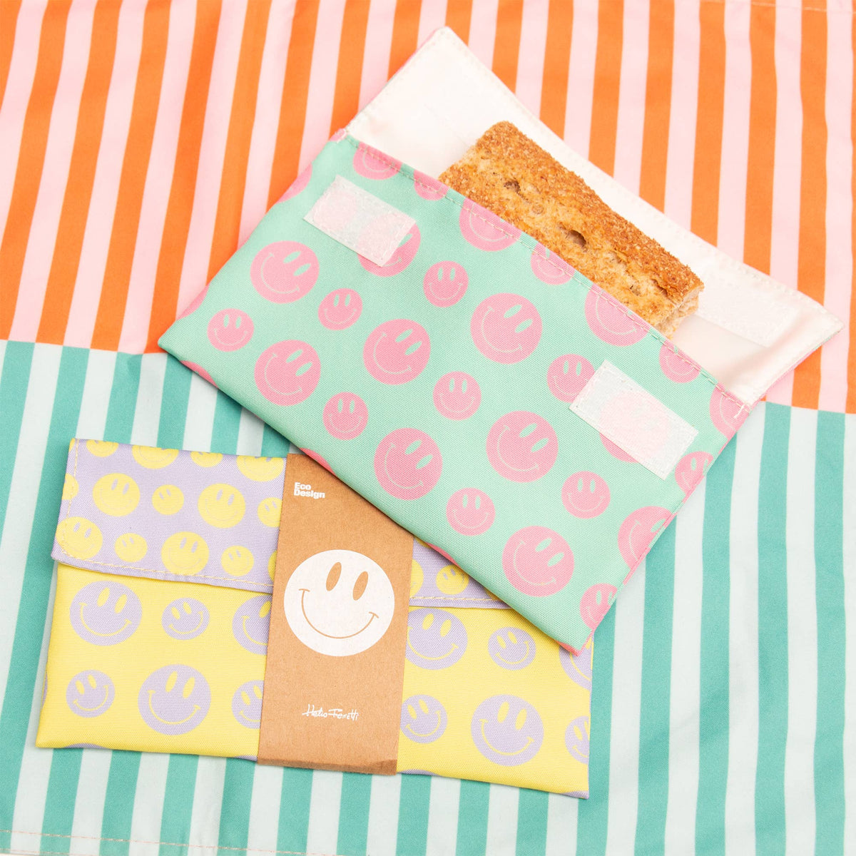 Waterproof Snack Bag with Pink Smile