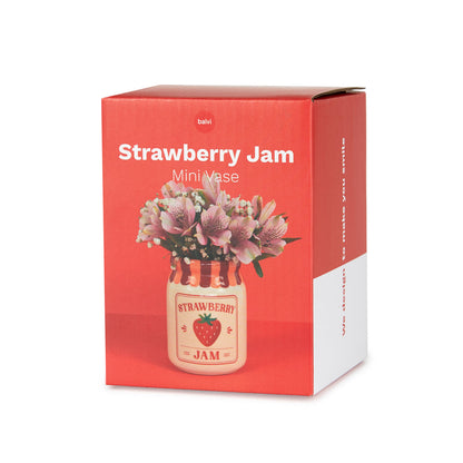 Mini vase de confiture de fraises