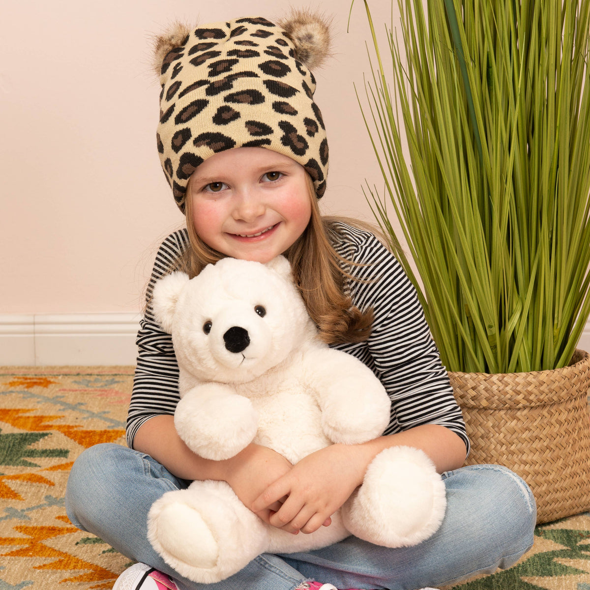 Sitting Polar Bear Plush – 35 cm