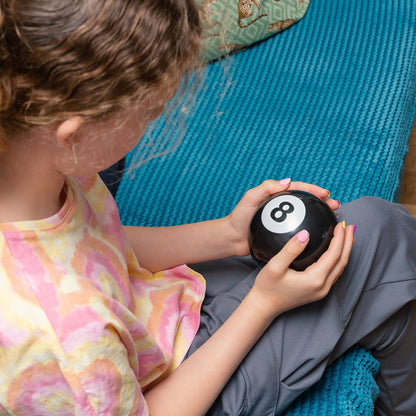 MYSTICAL 8 BALL