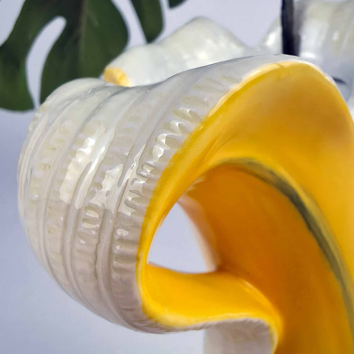 Small Banana Romance Vase