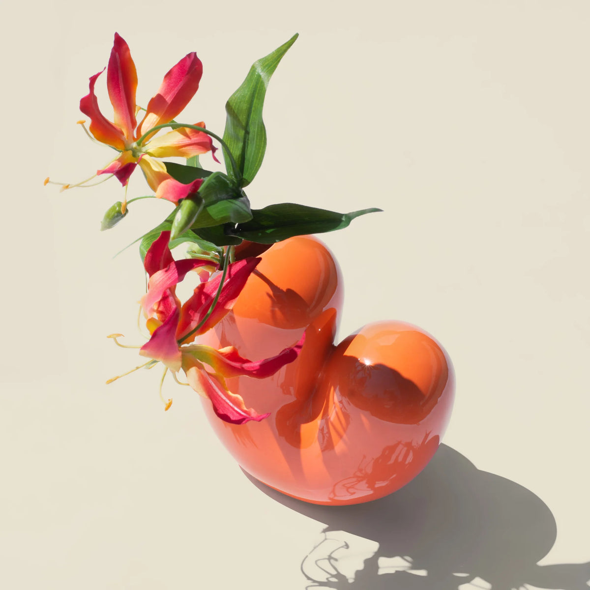 Sulcus Vase