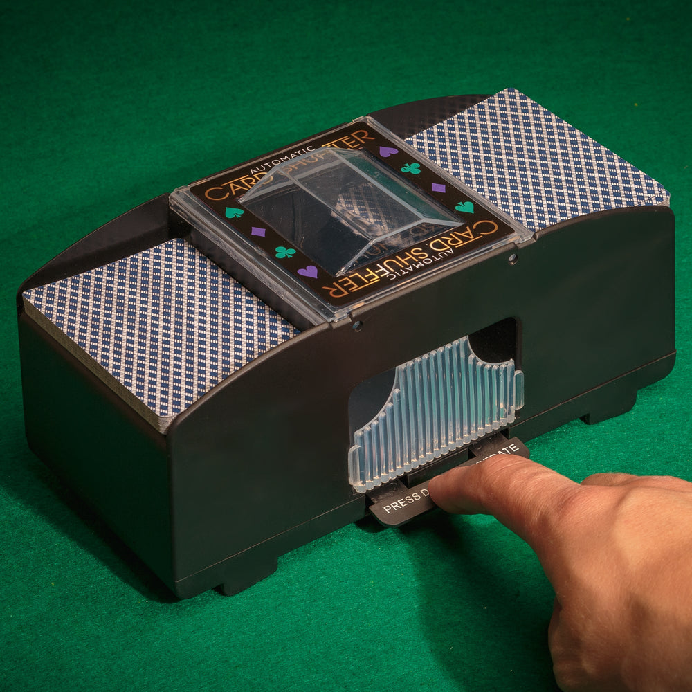 AUTOMATIC CARD SHUFFLER