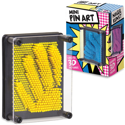 MINI PIN ART EN PLASTIQUE JAUNE