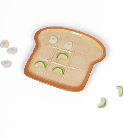 Tic tac toe avocado/egg
