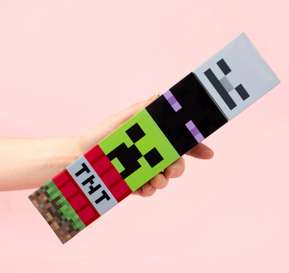 Bouteille Minecraft carrée avec personnage Creeper vert