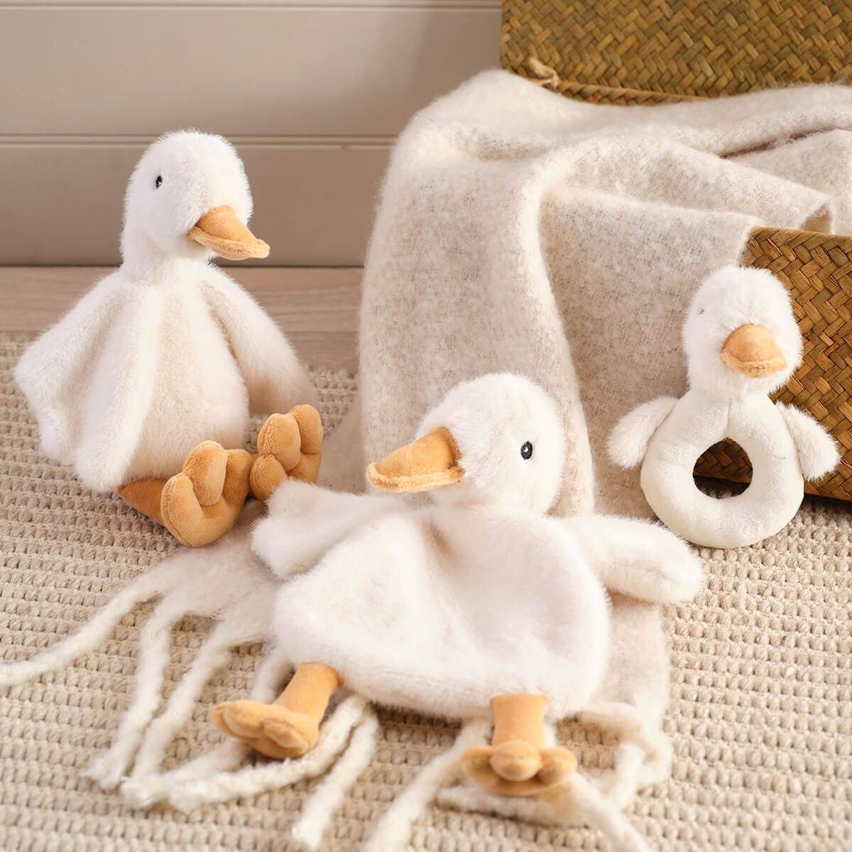 Mabel the Duck Comforter