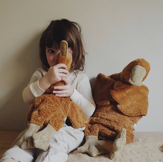 Stuffed animal small goose | rust