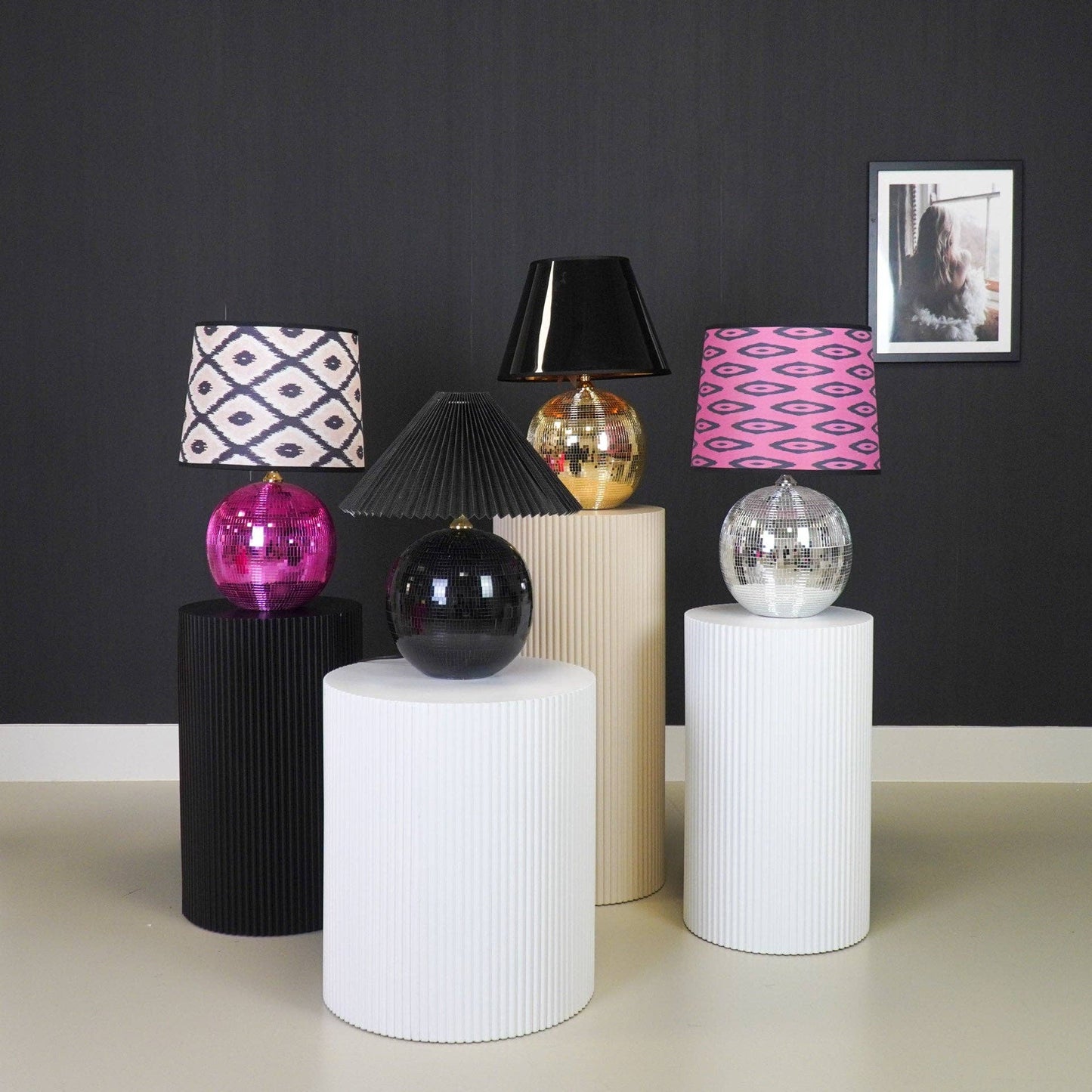 Lampe - Boule à facettes - Verre - Rose - 20x20x20cm