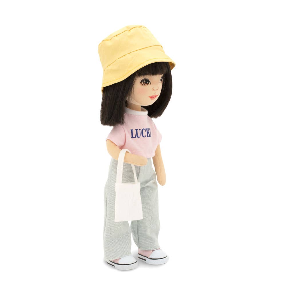 GIFT SET: Lilu Jeans Doll + Shoes/Accessories