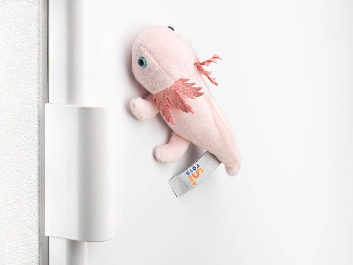 Axolotl plush with magnet