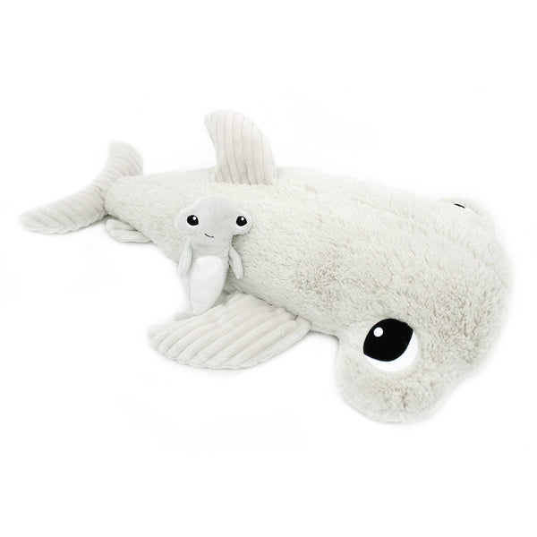 Peluche requin marteau Clou maman et son bébé gris clair – Les Ptipotos