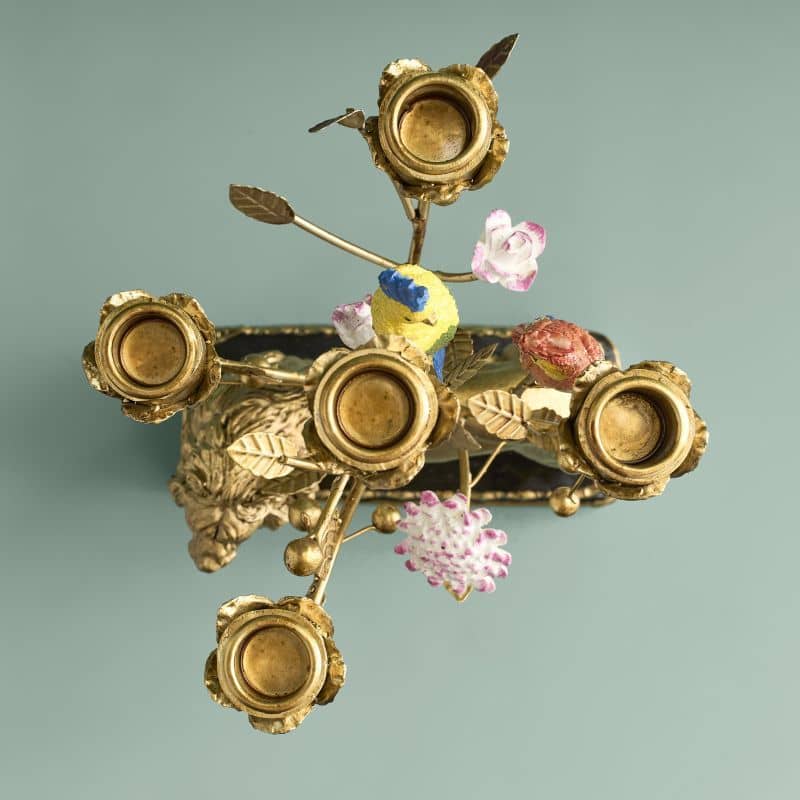 Lion Chandelier, Poly/Metal, 20 x 15 x 37 cm