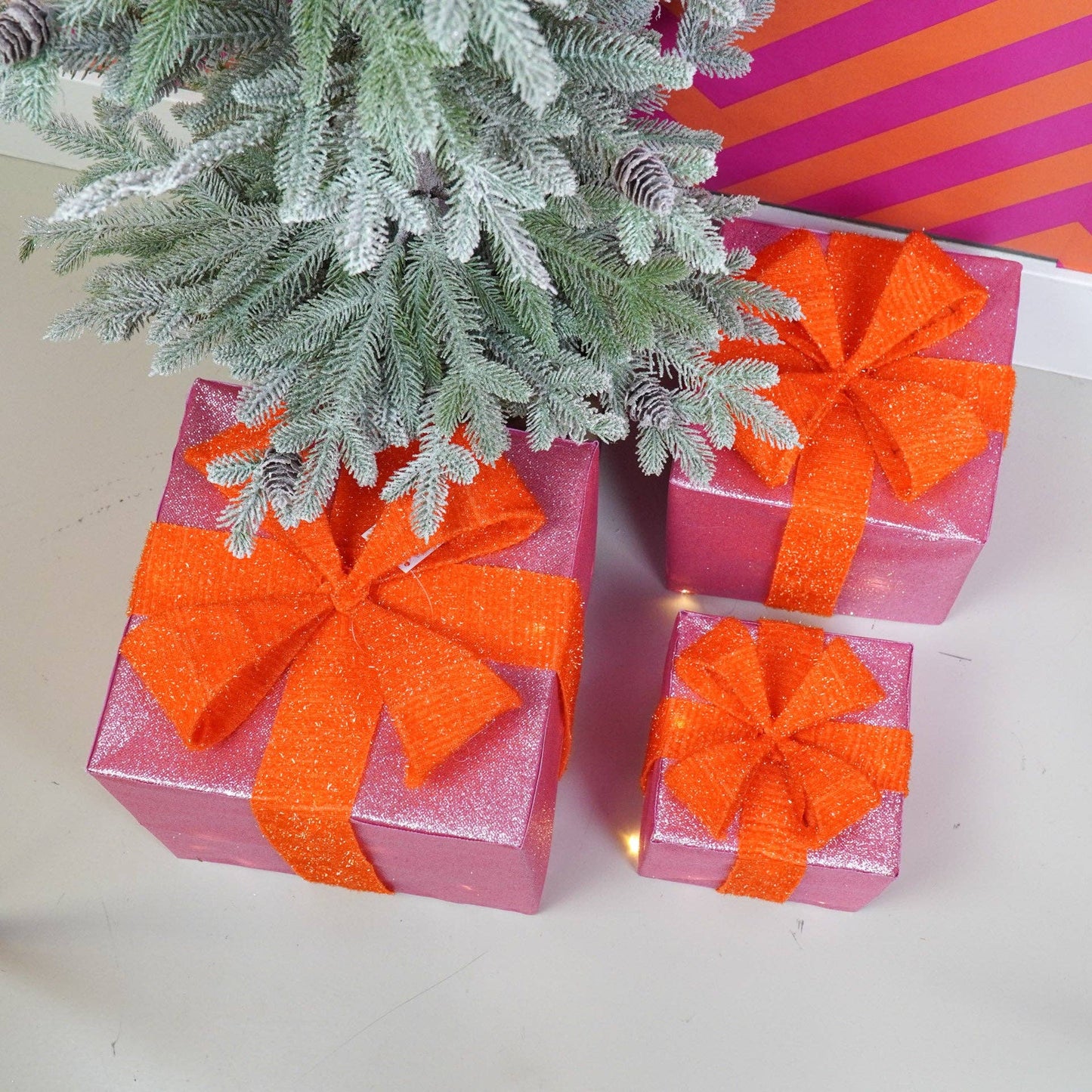 LED Christmas Gift - S3 - Polystyrene - Pink/Orange - 15/20/25cm