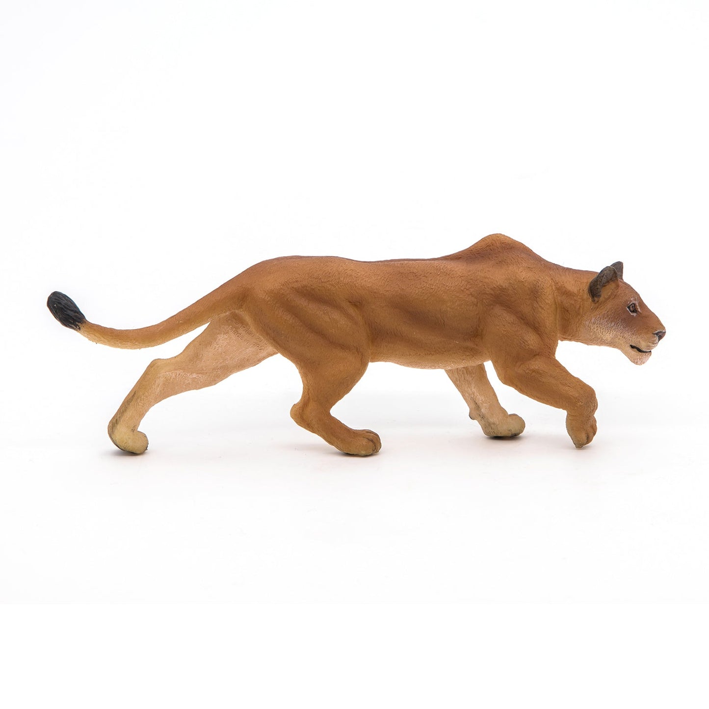 Lioness hunting figurine