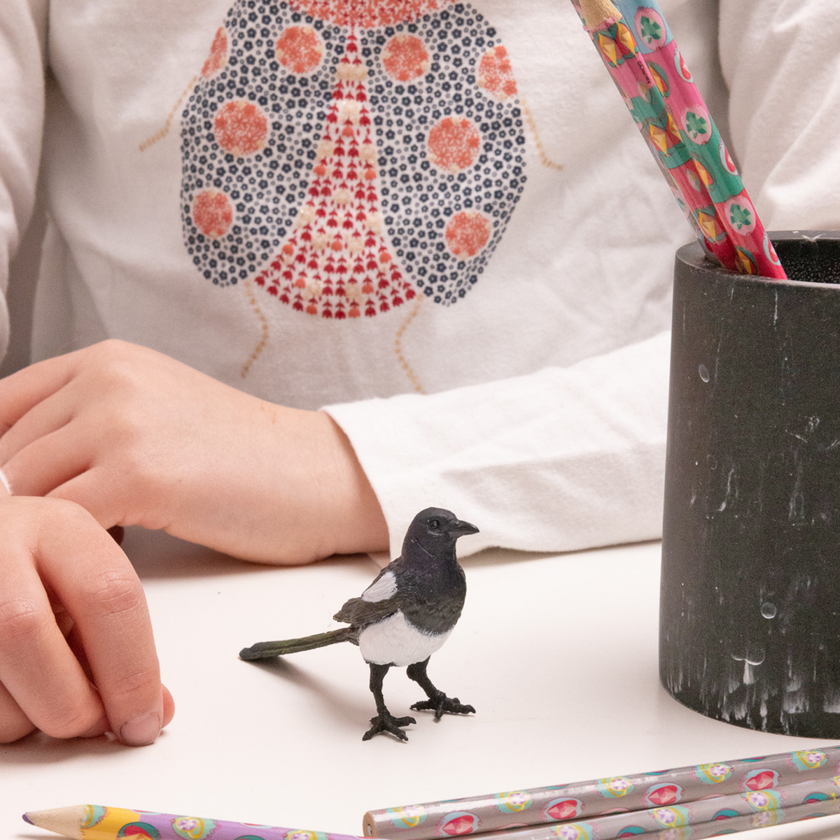 Magpie Figurine