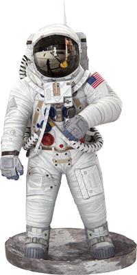 MetalEarth: PREMIUM SERIES - APOLLO 11 ASTRONAUTE 7,7x7,7x13,5cm, maquette 3D en métal avec 2,5 feuilles, en boîte, 14+