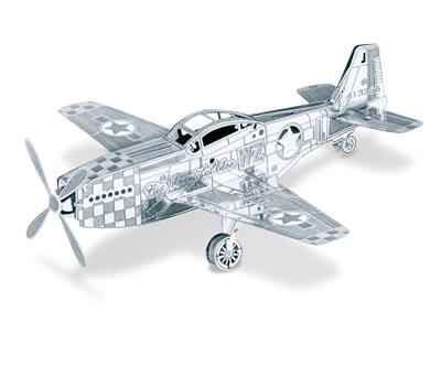 MetalEarth Aviation: MUSTANG P-51 8.92x9.41x2.97cm, maquette 3D en métal avec 1 feuille, sur carte 12x17cm, 14+