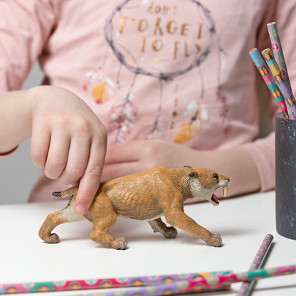 Smilodon Figure