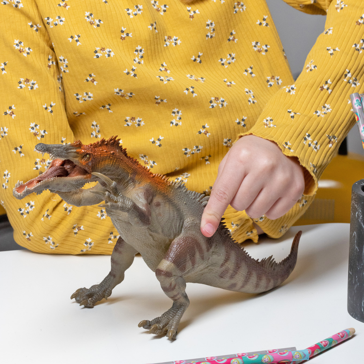 Baryonyx figure