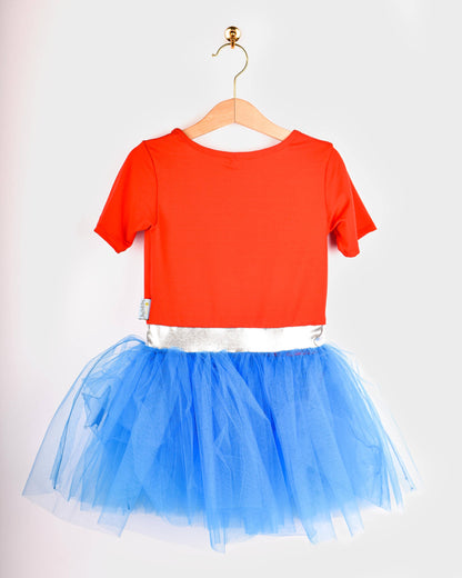 Super Wondergirl with Cape 110-116 cm 4-6 years