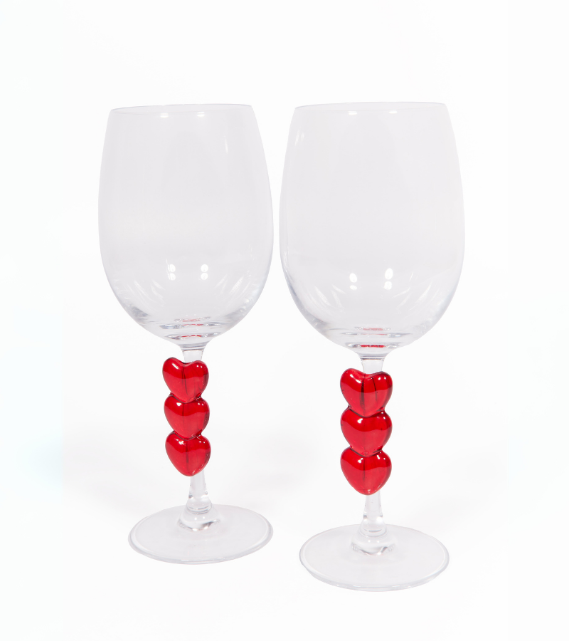 Set of two heart wine glasses