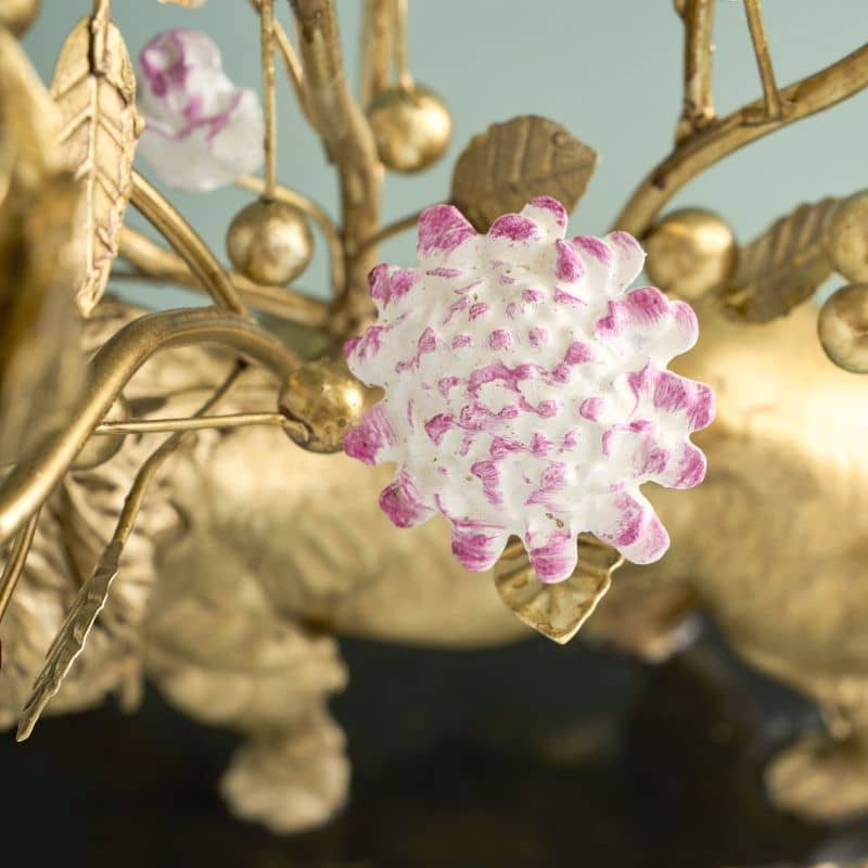 Lion Chandelier, Poly/Metal, 20 x 15 x 37 cm