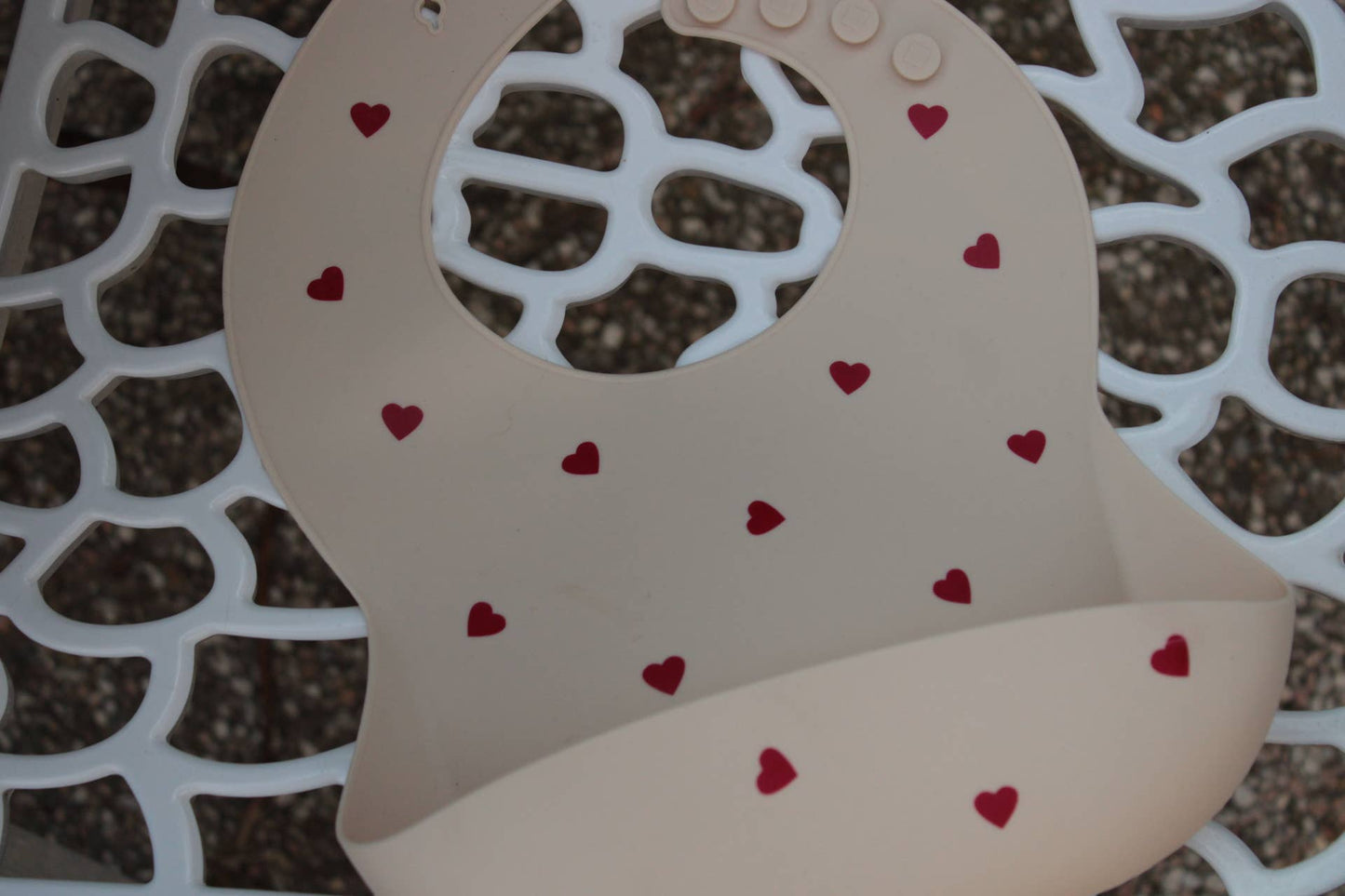 Shayan Amore Silikon-Lätzchen – Elfenbein