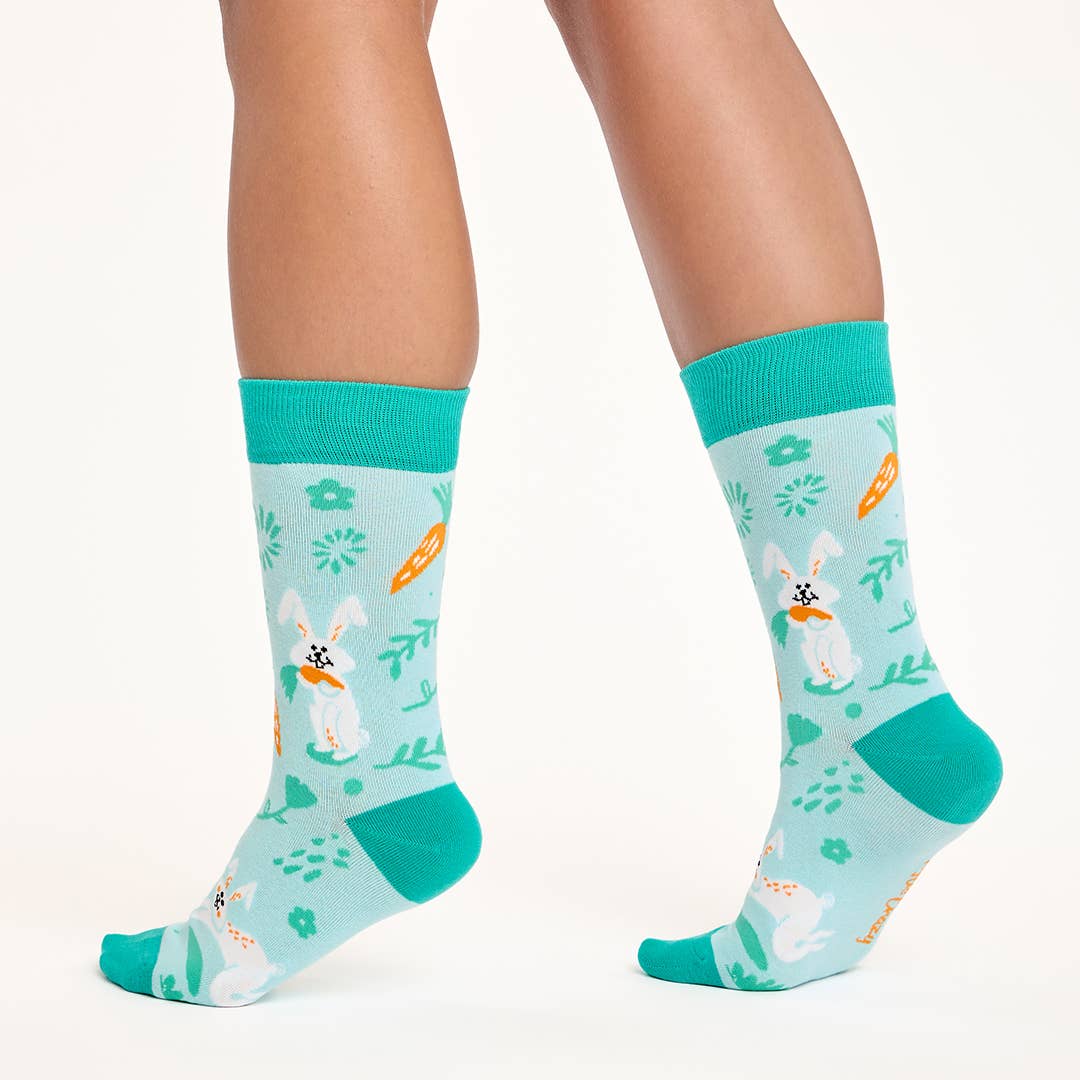 Unisex seamless mid-calf cotton socks with rabbit print