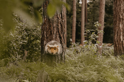 Jenna de egel pluche wanddecoratie