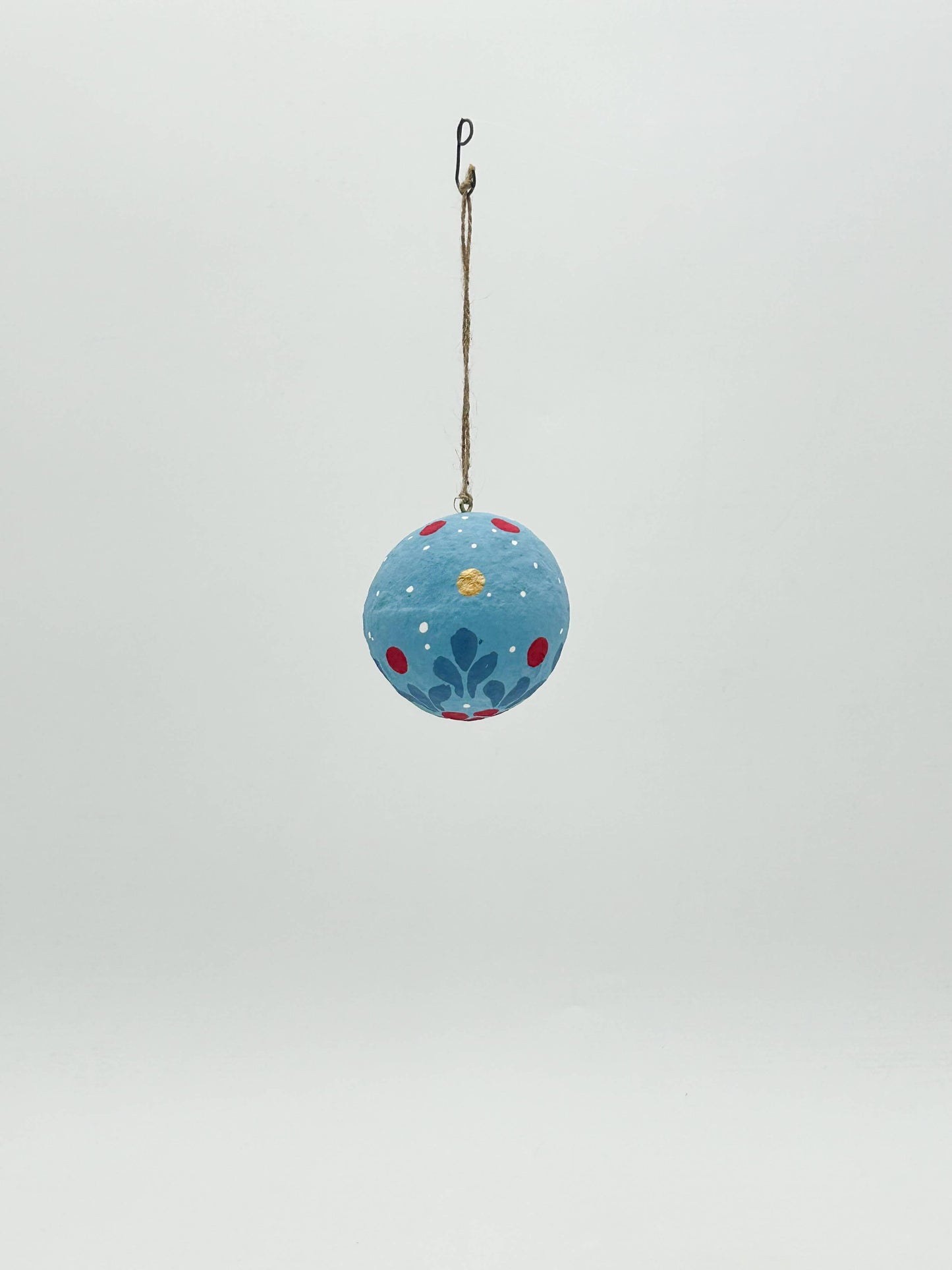 Papier-mâché Christmas bauble