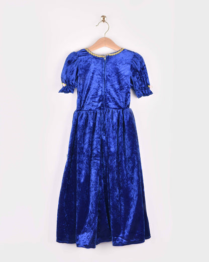 Princess dress in blue velvet size 122-128 cm for children aged 6 to 8