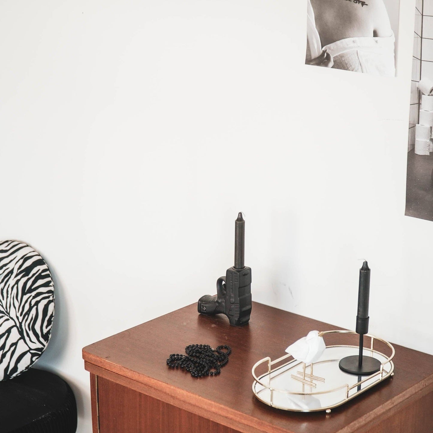 Kandelaar - Pistool - Keramiek - Zwart - 12x5x12cm