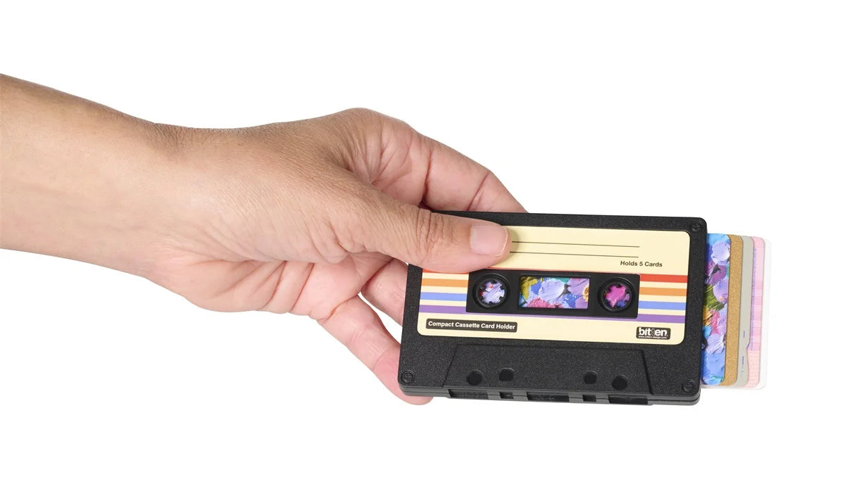 porte cartes cassette noire