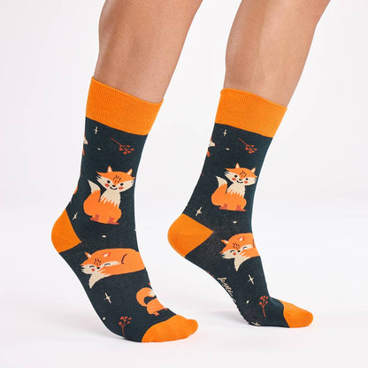 ZORRO Seamless Unisex Mid-Calf Cotton Socks